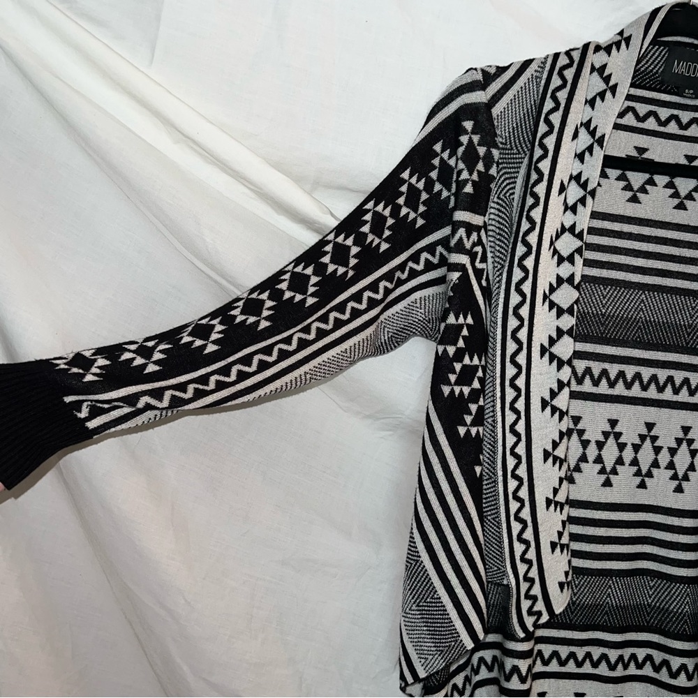 Maddison Aztec Style Fringe Cardigan - Picture 3 of 4